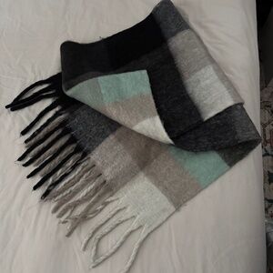 NAKD oversized scarf